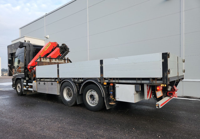 VolvoFMX 6x2 - Tovornjak s kesonom, Tovornjak z dvigalom: slika 3 VolvoFMX 6x2 - Tovornjak s kesonom, Tovornjak z dvigalom: slika 3