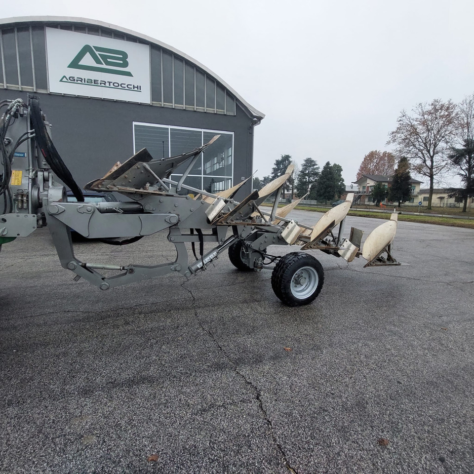 ARATRO ERMO - Plug: slika 4 ARATRO ERMO - Plug: slika 4