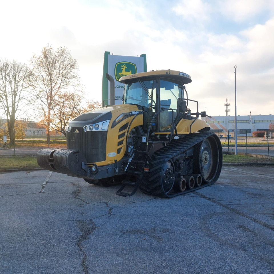 CHALLENGER MT 765E - Traktor: slika 2 CHALLENGER MT 765E - Traktor: slika 2