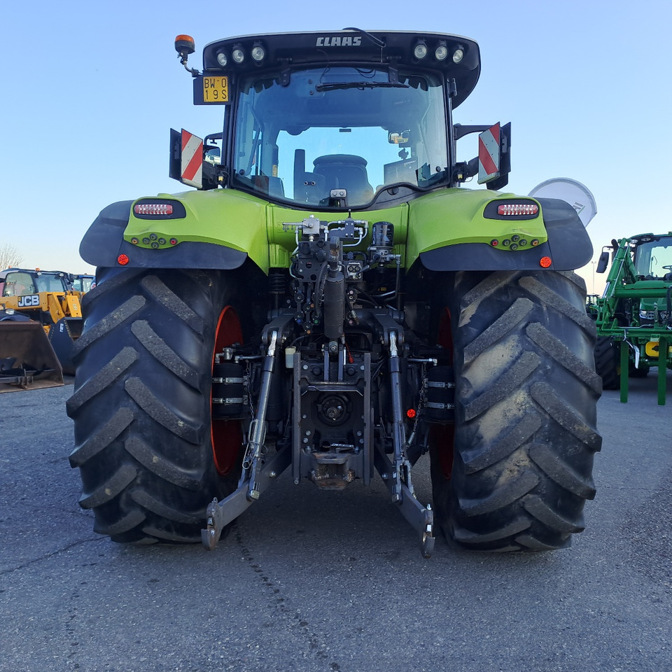 CLAAS 830 AXION - Traktor: slika 4 CLAAS 830 AXION - Traktor: slika 4