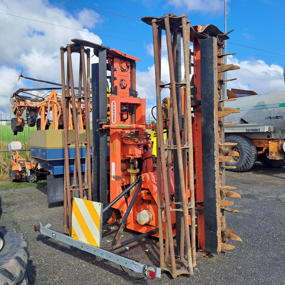 ERPICE ROTANTE MASCHIO AQUILA MODELLO 5000 - Vrtavkasta brana: slika 1 ERPICE ROTANTE MASCHIO AQUILA MODELLO 5000 - Vrtavkasta brana: slika 1