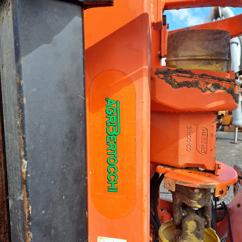 ERPICE ROTANTE MASCHIO AQUILA MODELLO 5000 - Vrtavkasta brana: slika 2 ERPICE ROTANTE MASCHIO AQUILA MODELLO 5000 - Vrtavkasta brana: slika 2