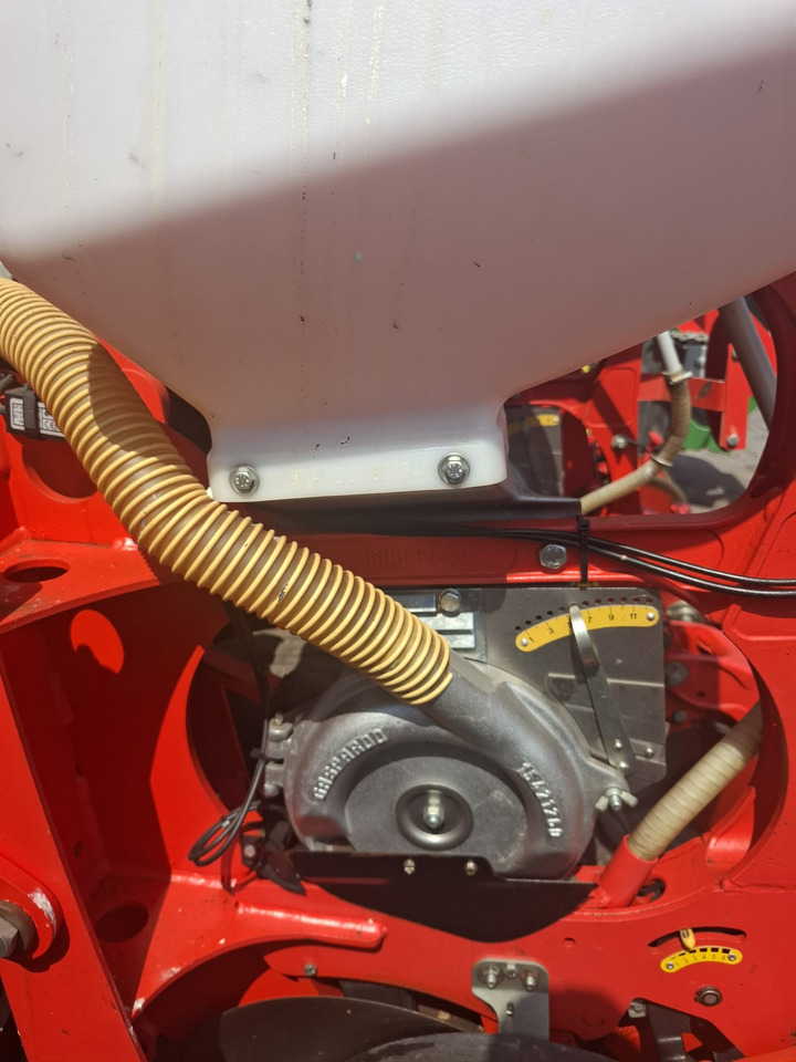 GASPARDO RENATA - Natančna sejalnica: slika 4 GASPARDO RENATA - Natančna sejalnica: slika 4