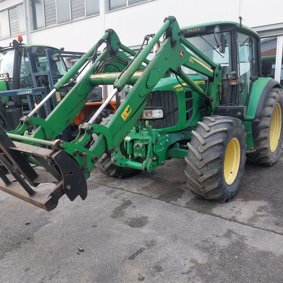 Traktor JHON DEERE 6430: slika 6 Traktor JHON DEERE 6430: slika 6
