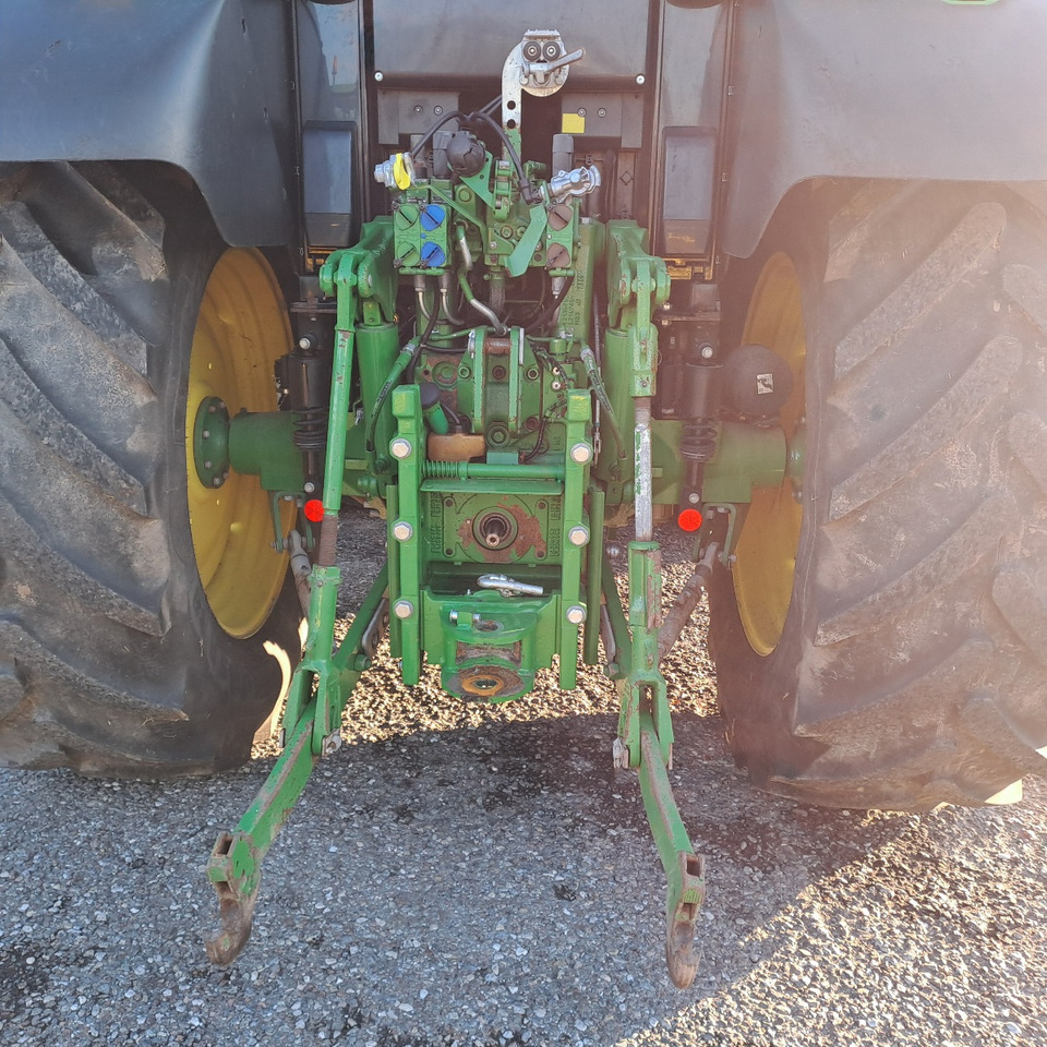 JOHN DEERE 6120 m - Traktor: slika 4 JOHN DEERE 6120 m - Traktor: slika 4