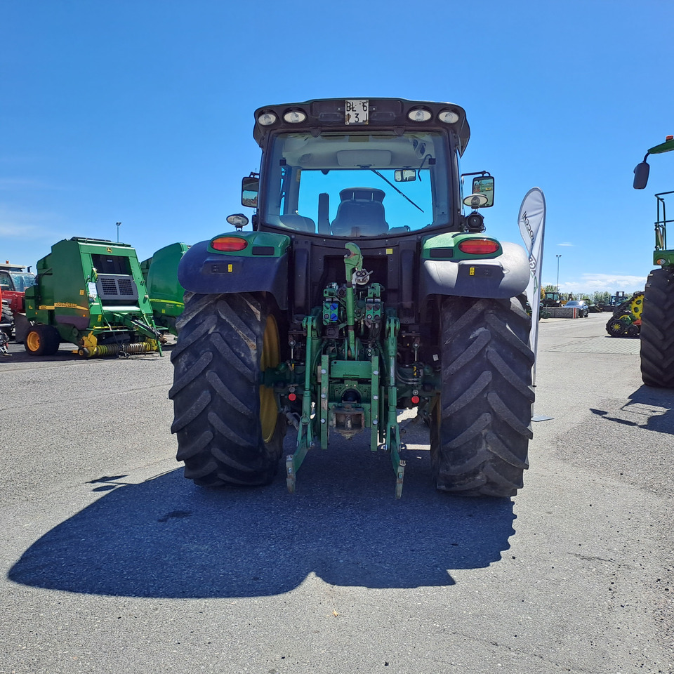 JOHN DEERE 6125R - Traktor: slika 4 JOHN DEERE 6125R - Traktor: slika 4