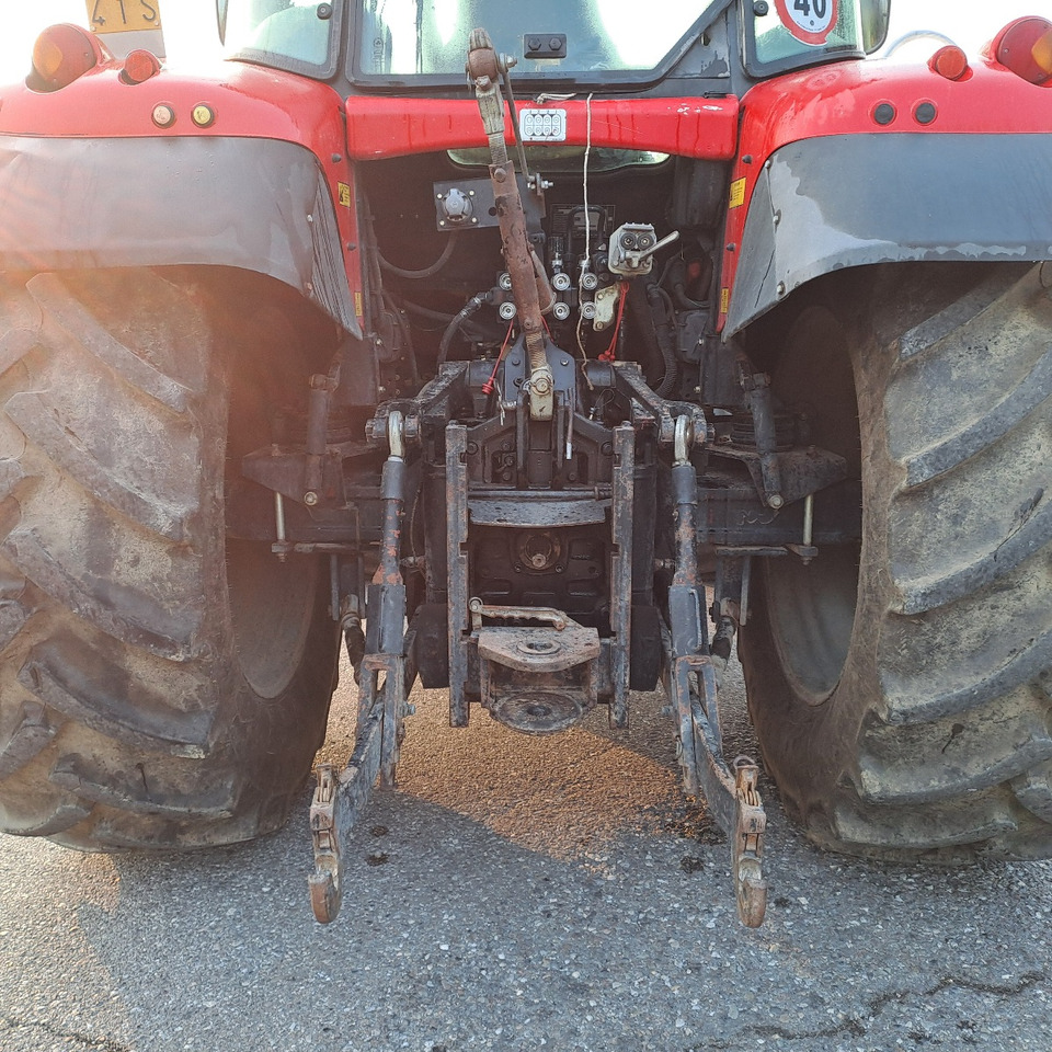 MASSEY FERGUSON 6465 DYNA 6 - ASTA AGRIBERTOCCHI - Traktor: slika 5 MASSEY FERGUSON 6465 DYNA 6 - ASTA AGRIBERTOCCHI - Traktor: slika 5