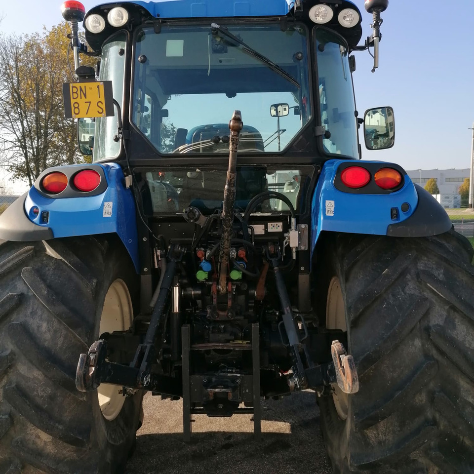 NEW HOLLAND T4.105 - Traktor: slika 3 NEW HOLLAND T4.105 - Traktor: slika 3