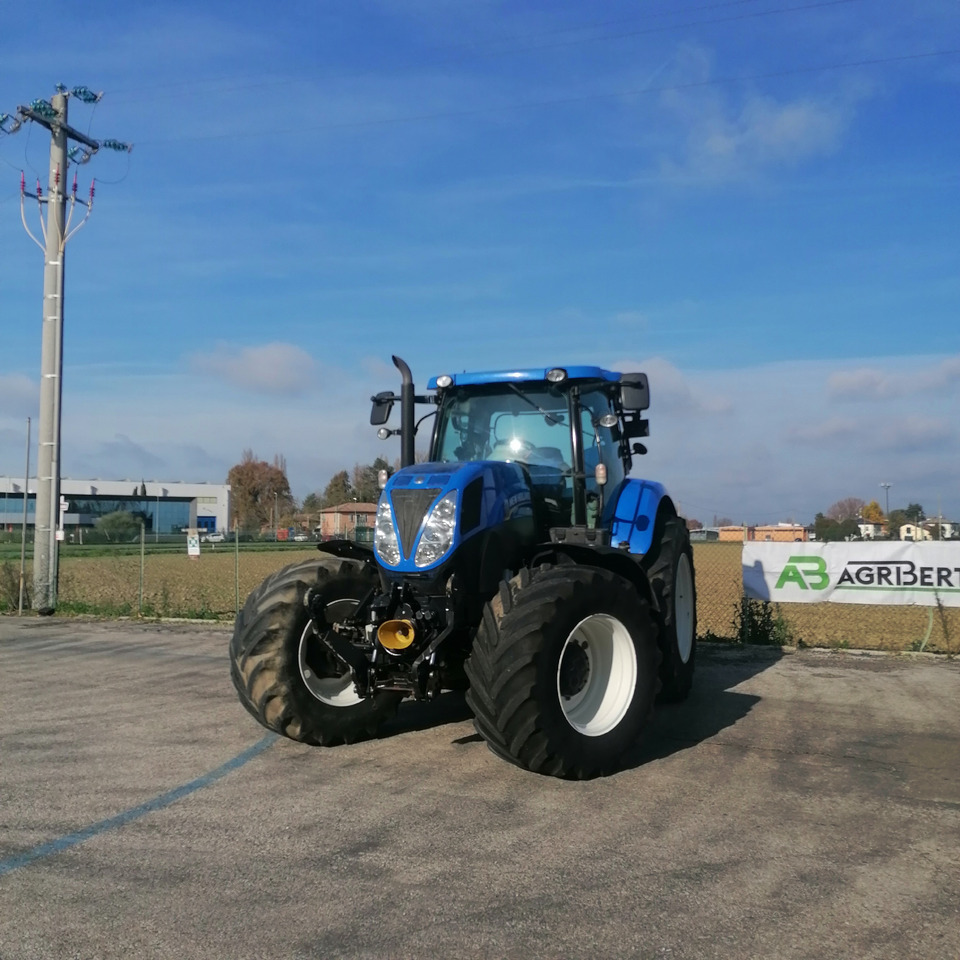NEW HOLLAND T7 210 - Traktor: slika 3 NEW HOLLAND T7 210 - Traktor: slika 3