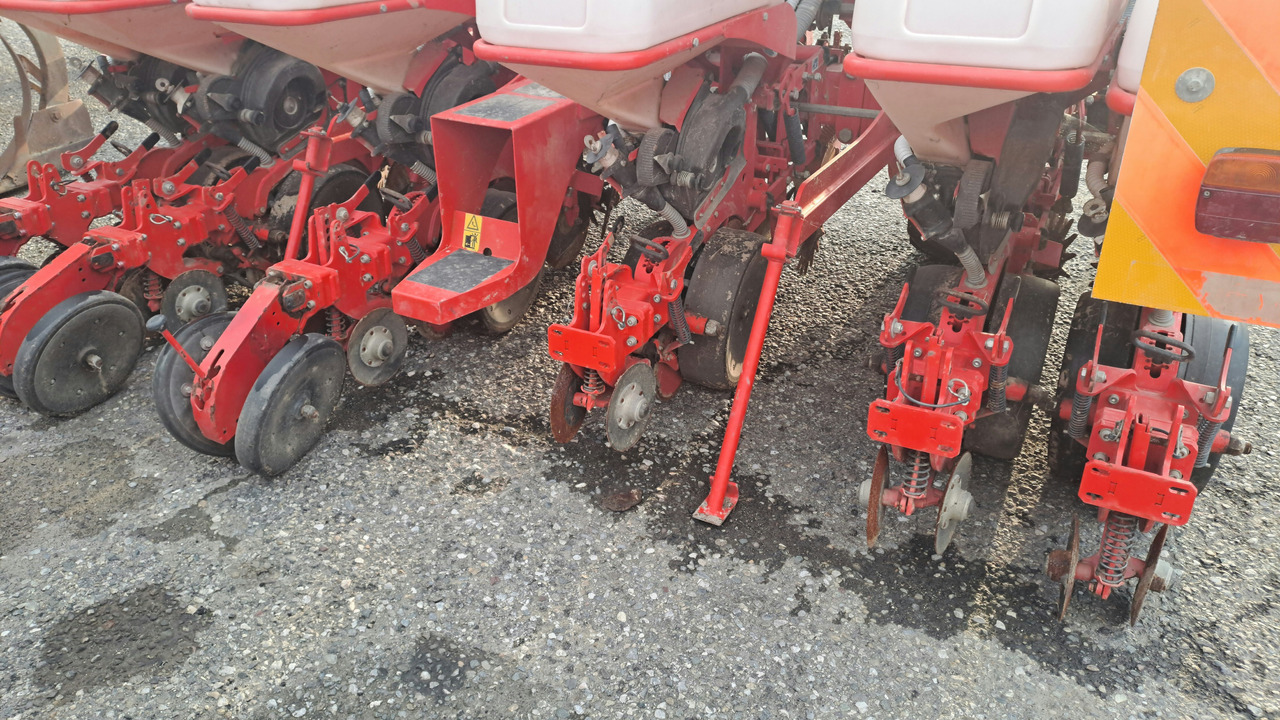 SEMINATRICE DI PRECISIONE KUHN MAXIMA 2 TD - Sejalnica: slika 5 SEMINATRICE DI PRECISIONE KUHN MAXIMA 2 TD - Sejalnica: slika 5