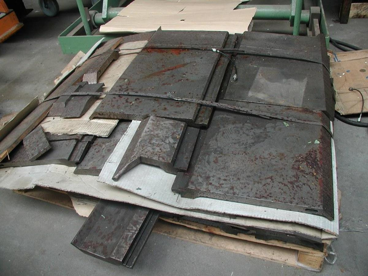 Abkantpresse SAFAN - Stroj za upogibanje pločevine: slika 4 Abkantpresse SAFAN - Stroj za upogibanje pločevine: slika 4