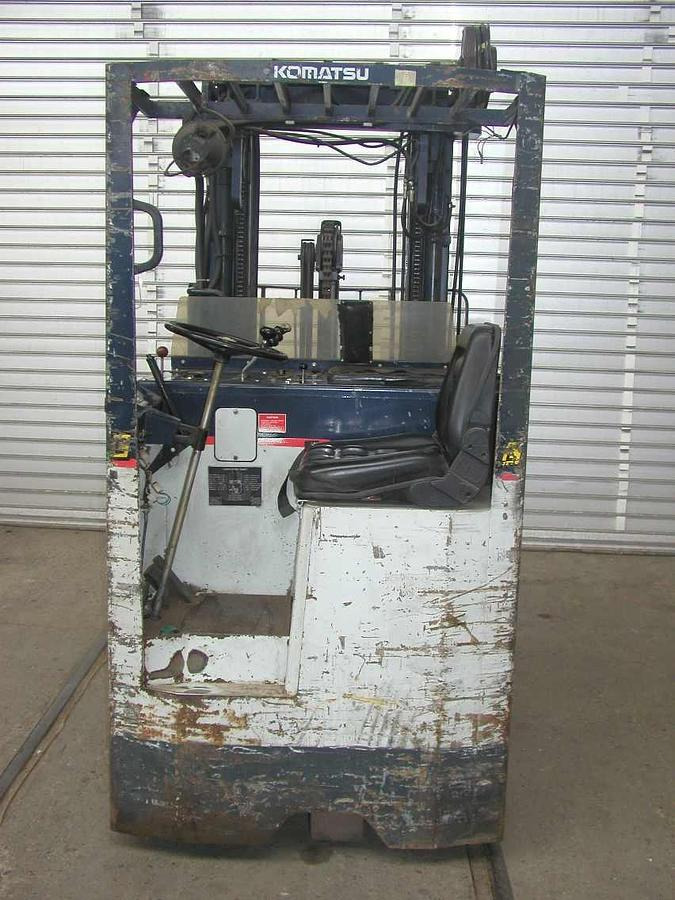 Gabelstapler   KLOZ-KOMATSU - Viličar s pomičnim teleskopom: slika 3 Gabelstapler   KLOZ-KOMATSU - Viličar s pomičnim teleskopom: slika 3