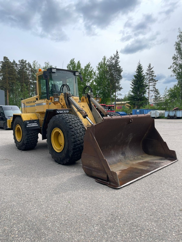 Volvo L120B - Kolesni nakladalec: slika 3 Volvo L120B - Kolesni nakladalec: slika 3