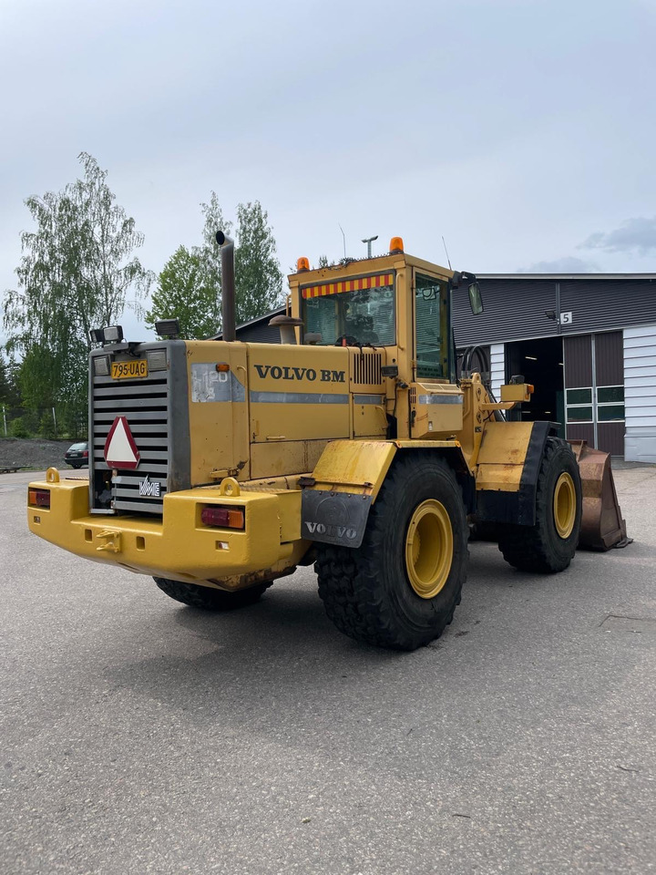 Volvo L120B - Kolesni nakladalec: slika 5 Volvo L120B - Kolesni nakladalec: slika 5