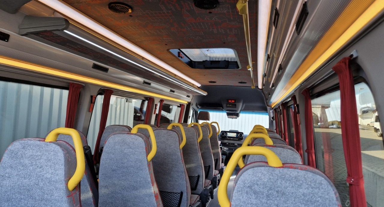 Nov Minibus, Potniški kombi Mercedes Benz Sprinter 515 CDI ADA Systeme 22 sitze: slika 9
