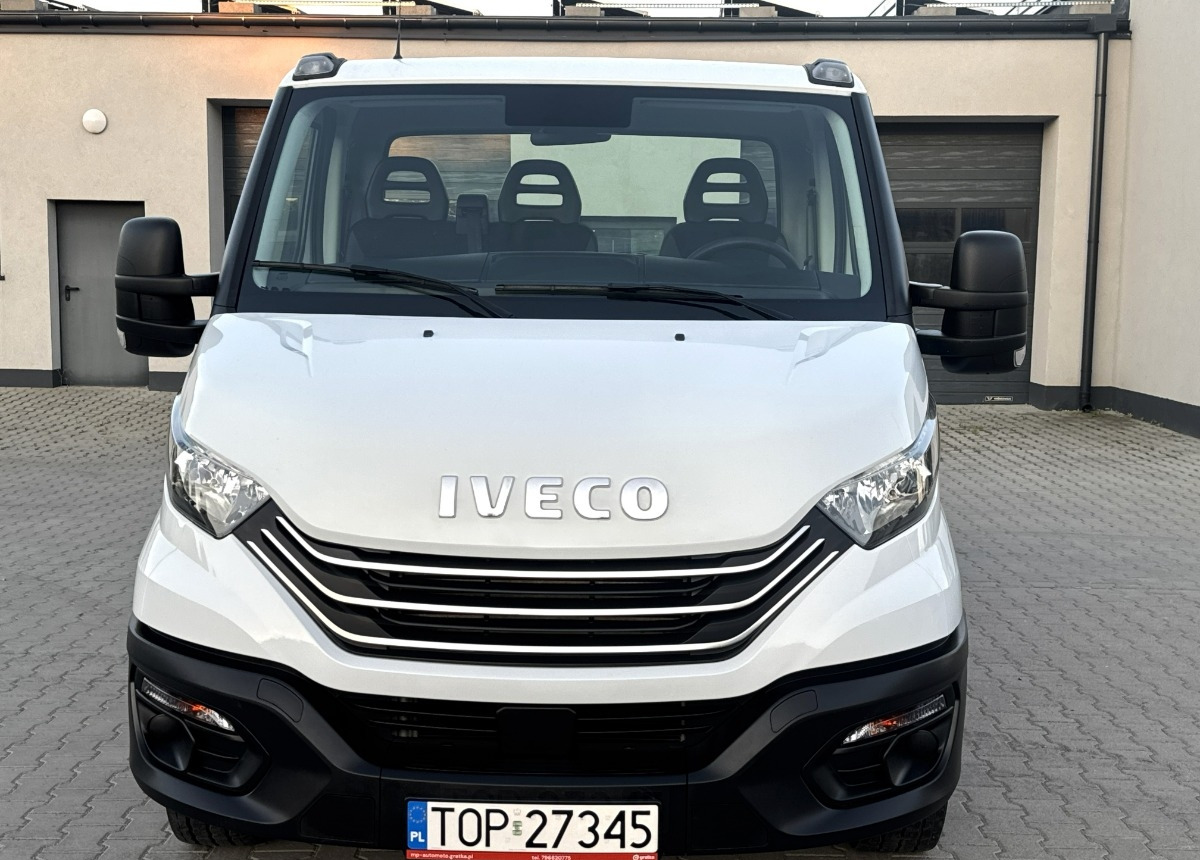 Tovornjak avtotransporter Iveco Daily 3.0 160KM Rok 2022 55 tys km przebiegu AUTOLAWETA Najazd laweta: slika 13