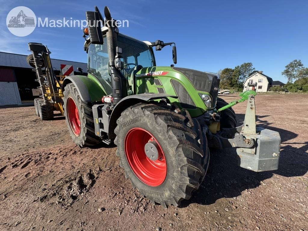 Fendt 724 Vario - Traktor: slika 4 Fendt 724 Vario - Traktor: slika 4