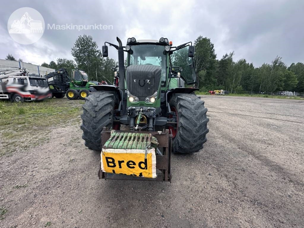Fendt 824 Vario - Traktor: slika 3 Fendt 824 Vario - Traktor: slika 3