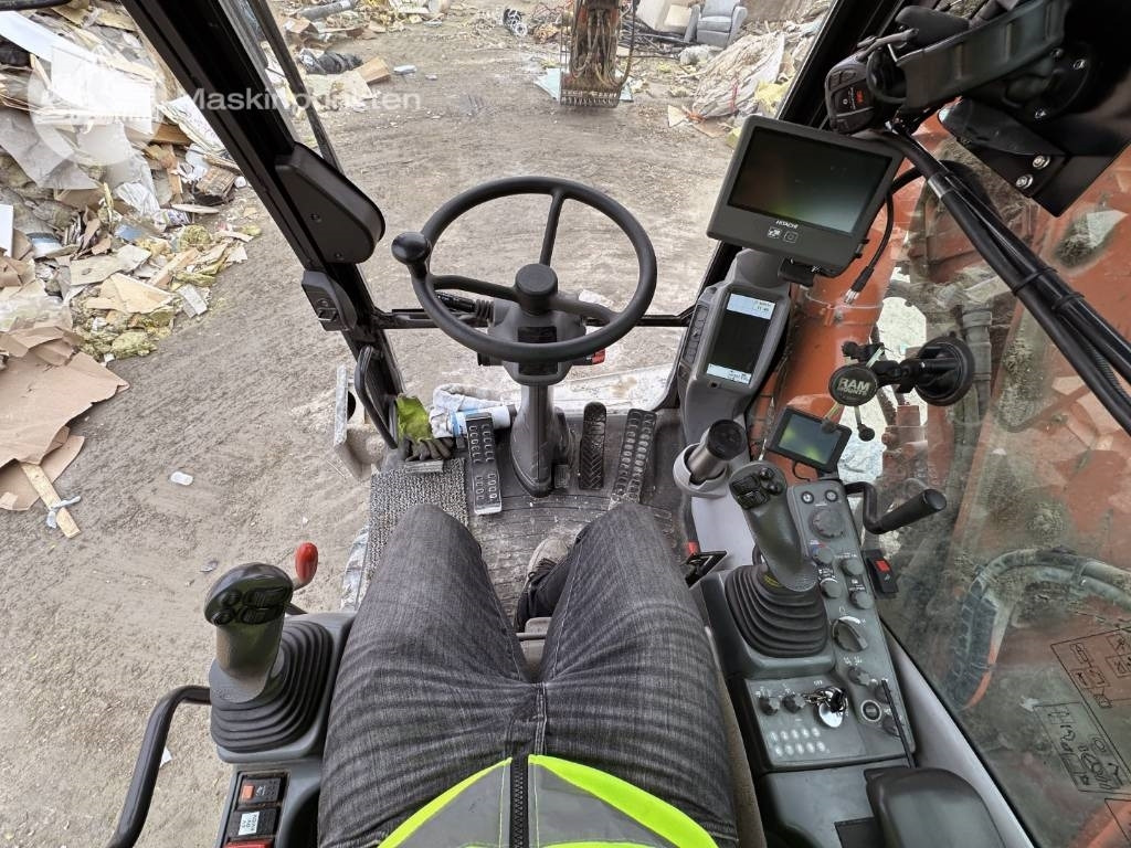 Hitachi ZX 170 W-6  lizing Hitachi ZX 170 W-6: slika 19