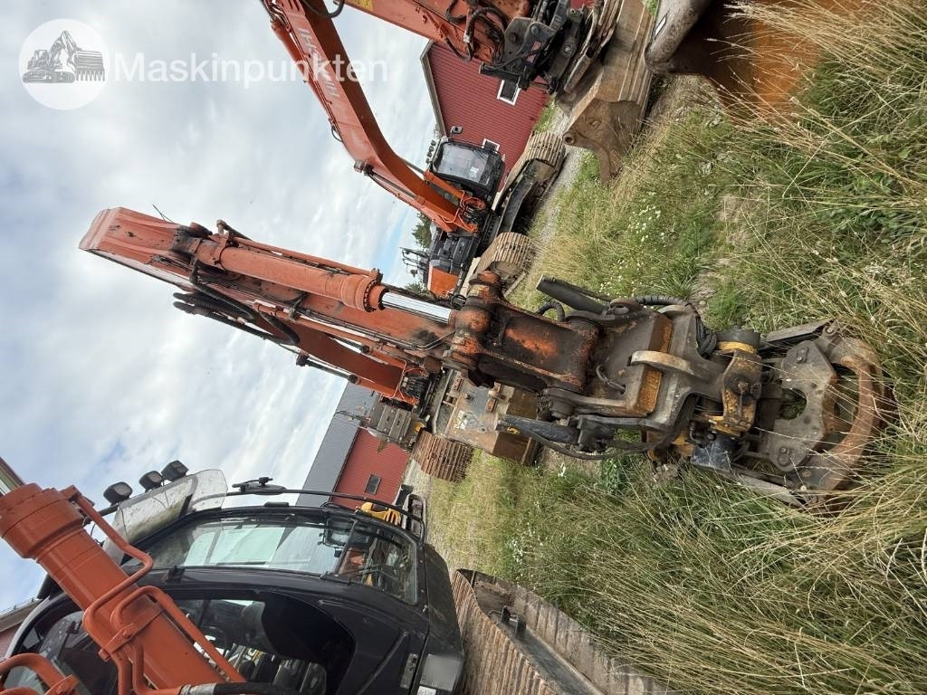 Hitachi ZX 300 LC-6 - Bager goseničar: slika 4 Hitachi ZX 300 LC-6 - Bager goseničar: slika 4
