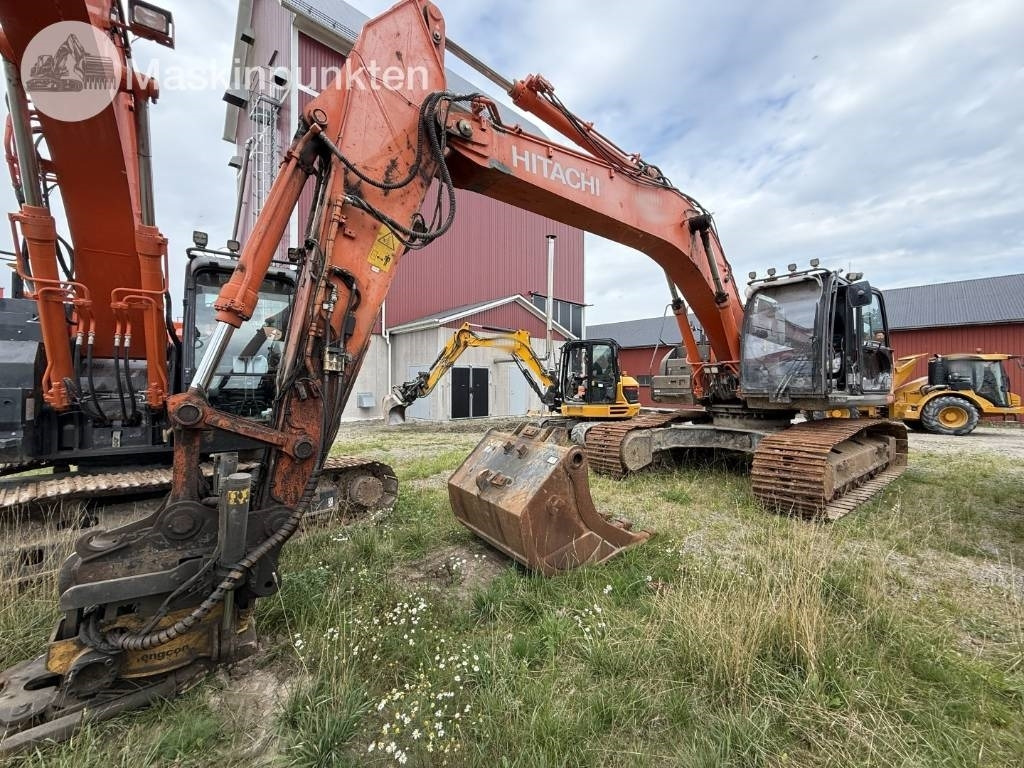 Hitachi ZX 300 LC-6 - Bager goseničar: slika 3 Hitachi ZX 300 LC-6 - Bager goseničar: slika 3