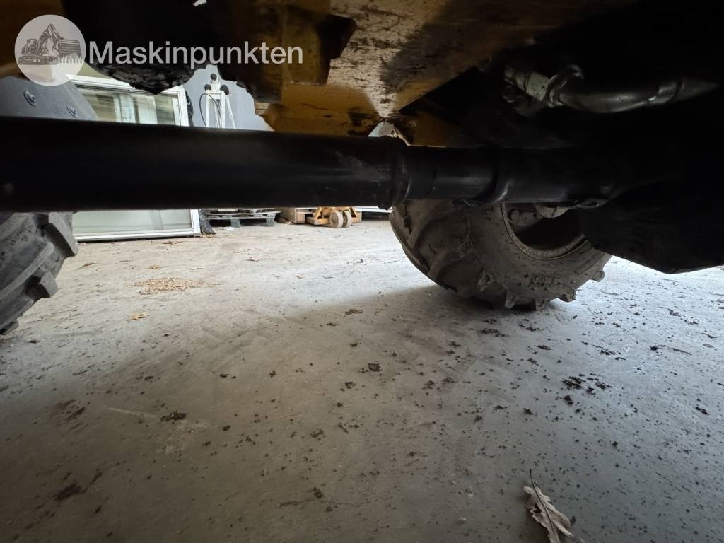 JCB 403 lizing JCB 403: slika 9 JCB 403 lizing JCB 403: slika 9