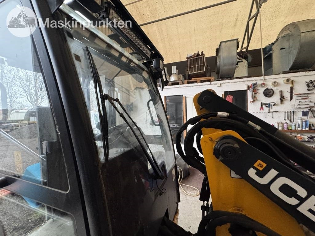 JCB 403 lizing JCB 403: slika 33 JCB 403 lizing JCB 403: slika 33