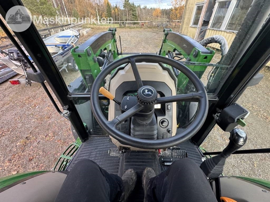 John Deere 5075 E  lizing John Deere 5075 E: slika 45