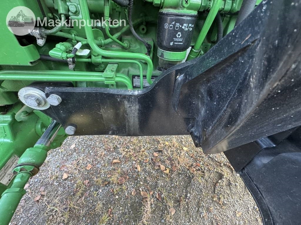 John Deere 5075 E  lizing John Deere 5075 E: slika 35
