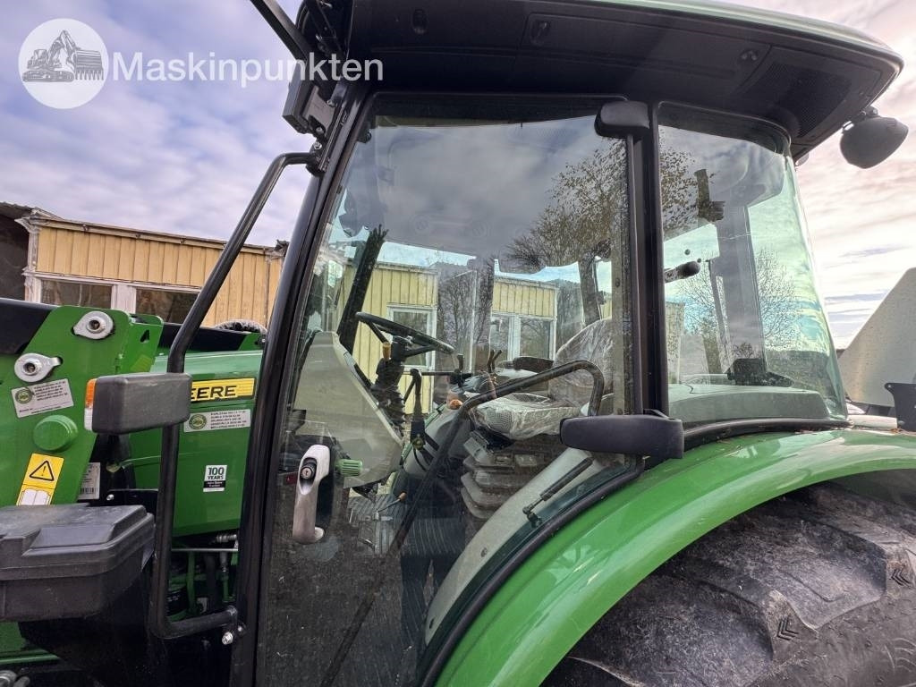 John Deere 5075 E  lizing John Deere 5075 E: slika 37