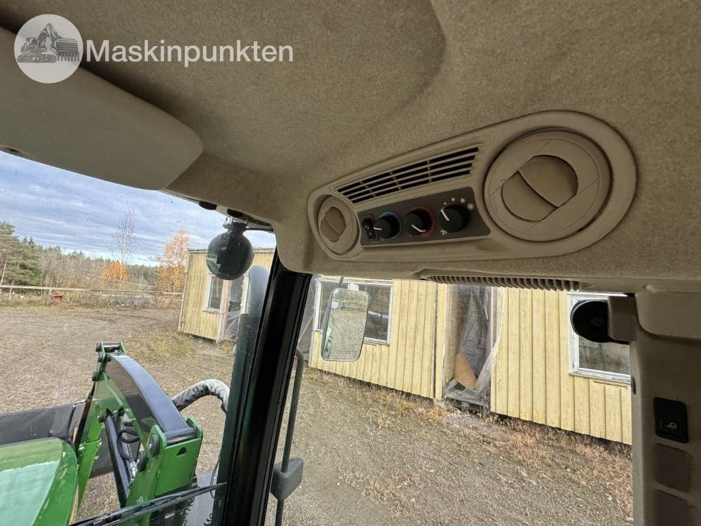 John Deere 5075 E  lizing John Deere 5075 E: slika 48