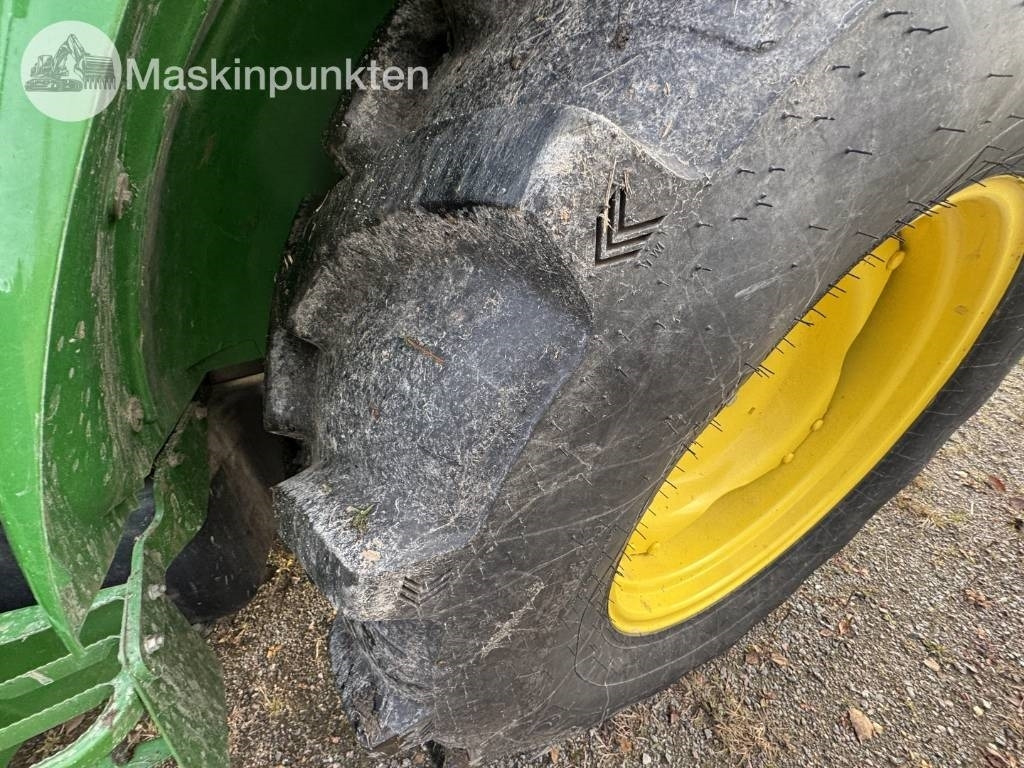 John Deere 5075 E  lizing John Deere 5075 E: slika 10