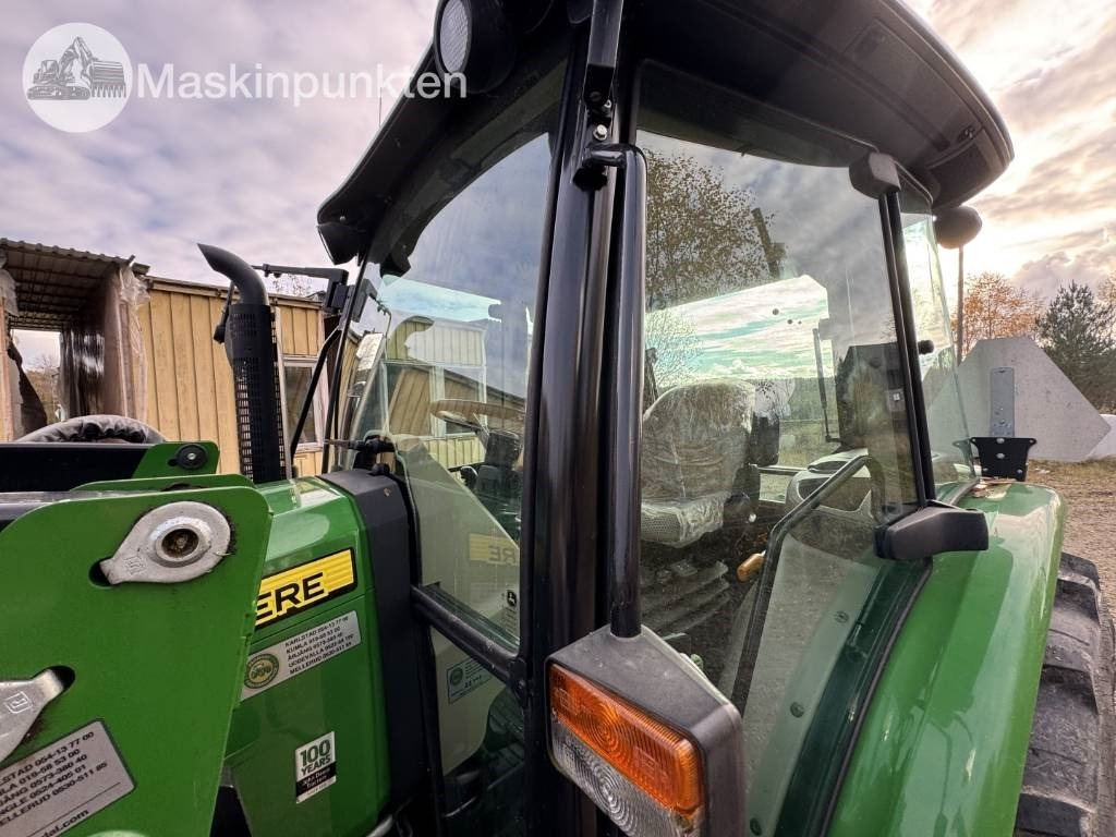 John Deere 5075 E  lizing John Deere 5075 E: slika 36