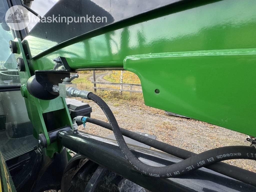 John Deere 5075 E  lizing John Deere 5075 E: slika 33