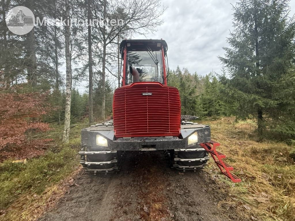 Komatsu 835 - Forvarder: slika 2 Komatsu 835 - Forvarder: slika 2