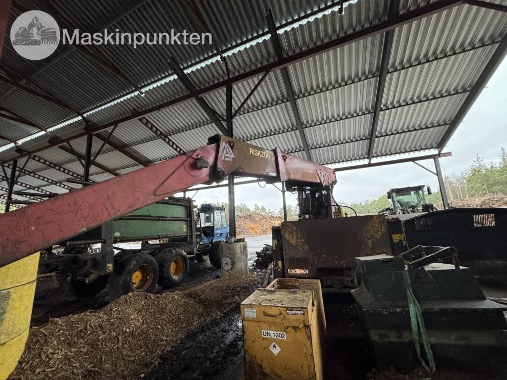 Scania P 124 G med Timberman - Tovornjak za prevoz lesa: slika 5 Scania P 124 G med Timberman - Tovornjak za prevoz lesa: slika 5