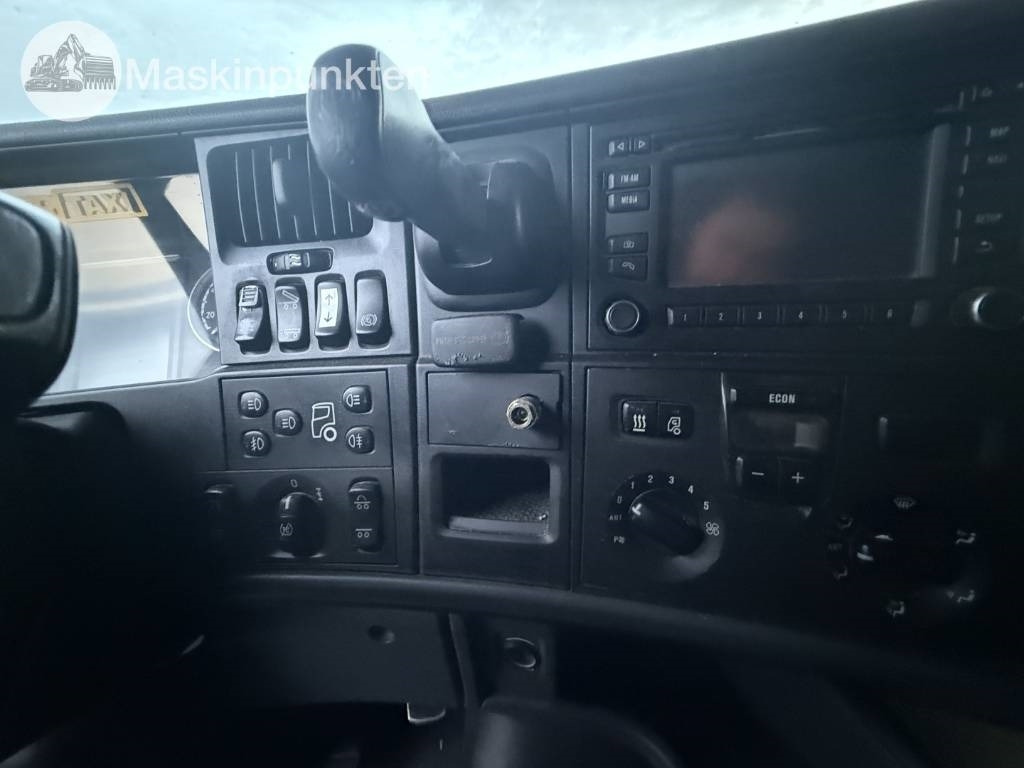 Tovornjak zabojnik Scania R 580: slika 47