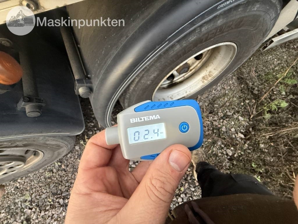 Tovornjak zabojnik Scania R 580: slika 37