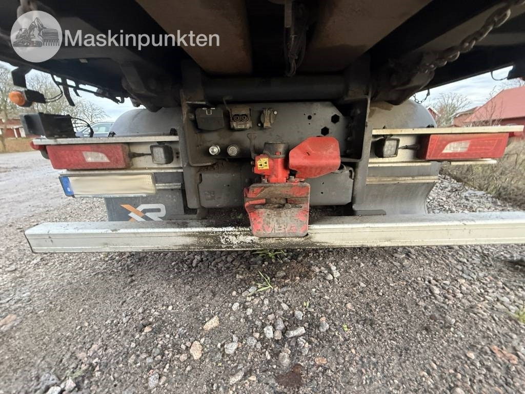 Tovornjak zabojnik Scania R 580: slika 22