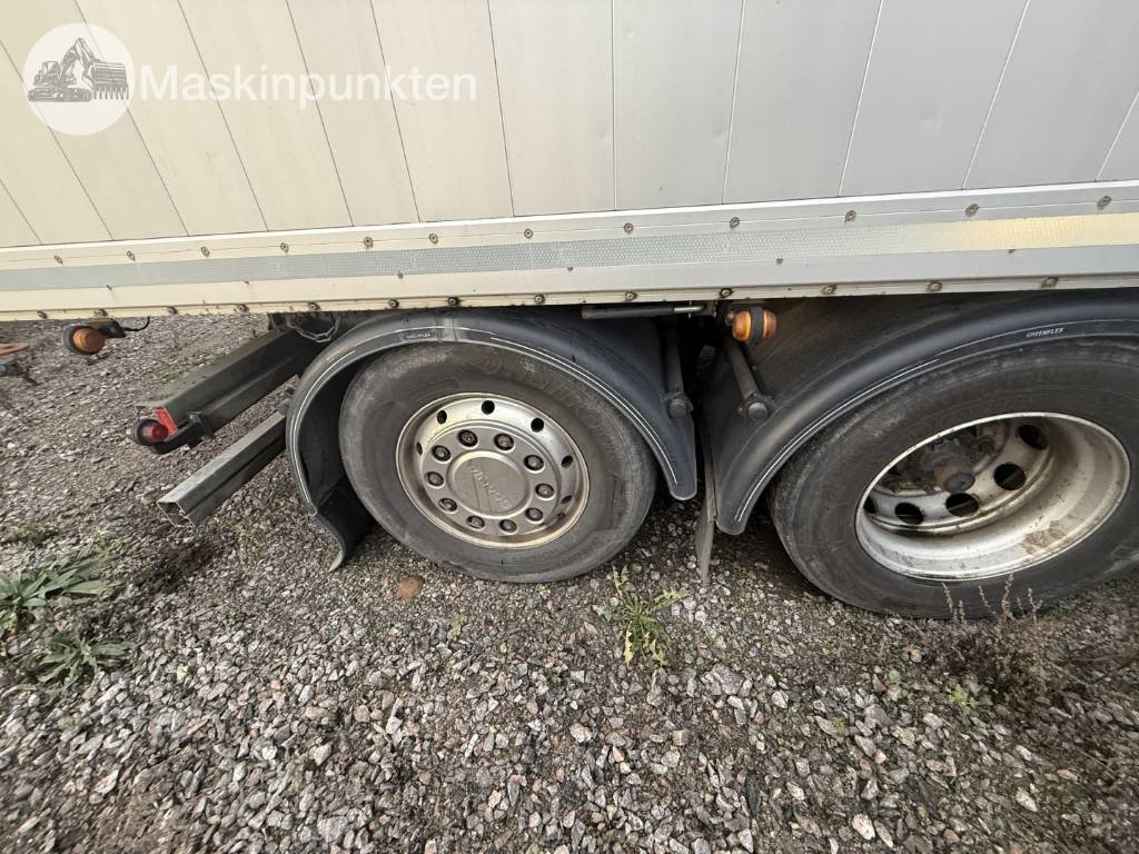 Tovornjak zabojnik Scania R 580: slika 25