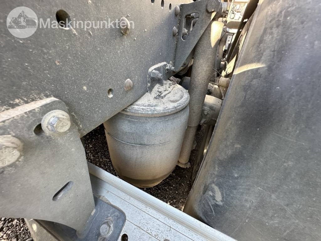 Tovornjak za prevoz lesa Scania R 650: slika 46 Tovornjak za prevoz lesa Scania R 650: slika 46