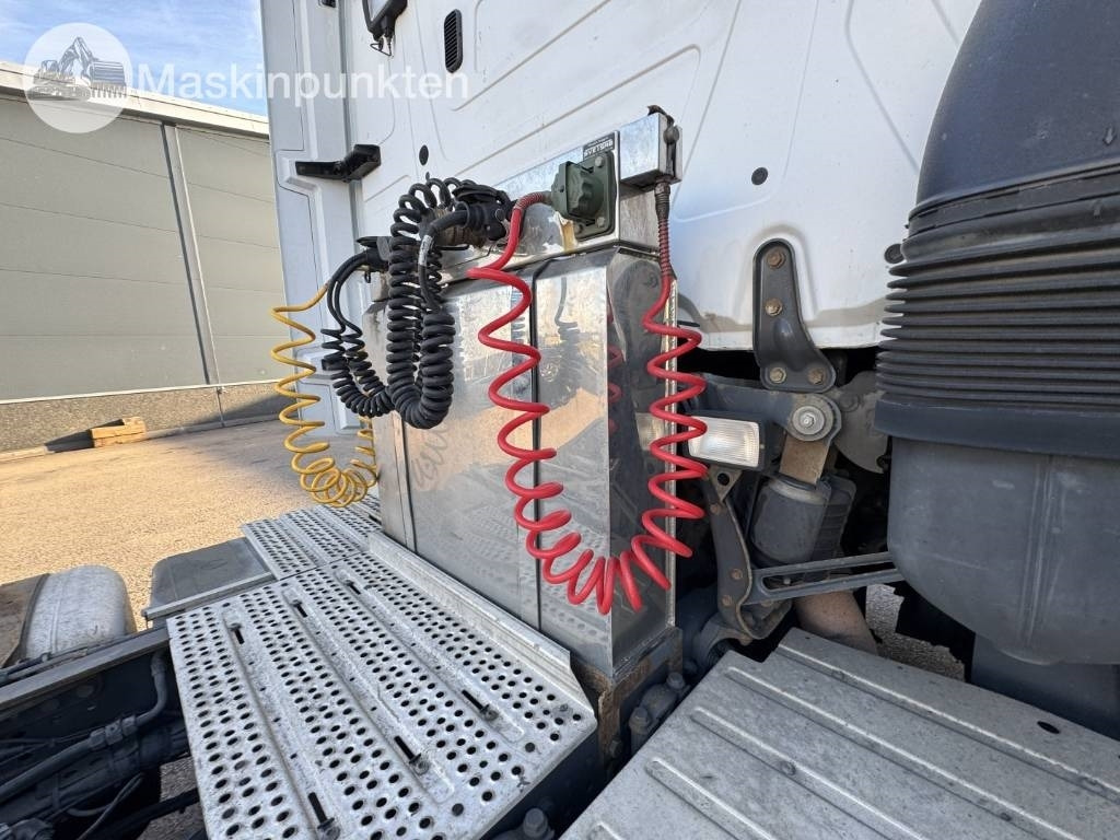 Vlačilec Mercedes-Benz Actros 963-4-C: slika 29