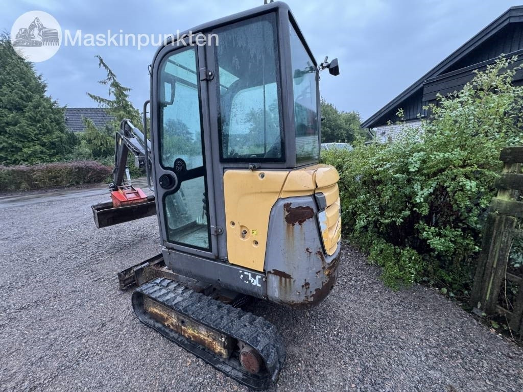 Volvo EC 18 C - Mini bager: slika 2 Volvo EC 18 C - Mini bager: slika 2