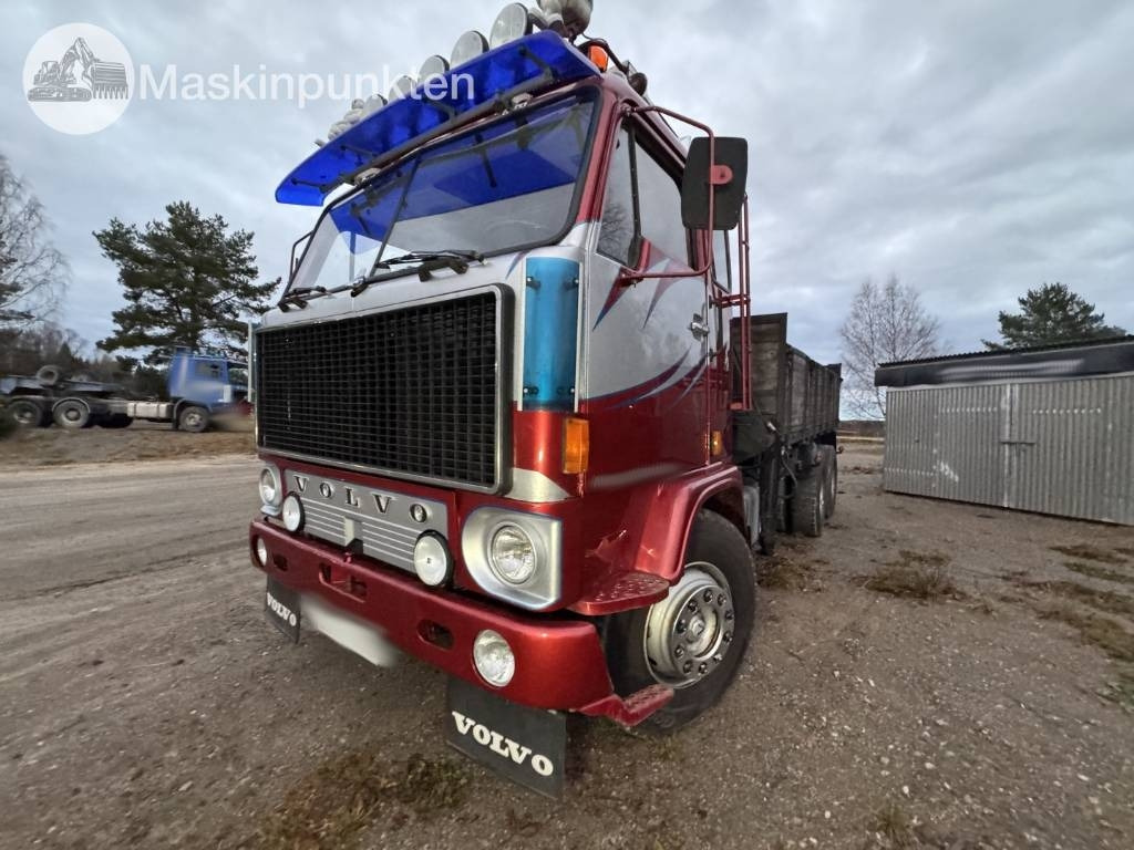 Volvo F 89-42 - Tovornjak prekucnik: slika 1 Volvo F 89-42 - Tovornjak prekucnik: slika 1