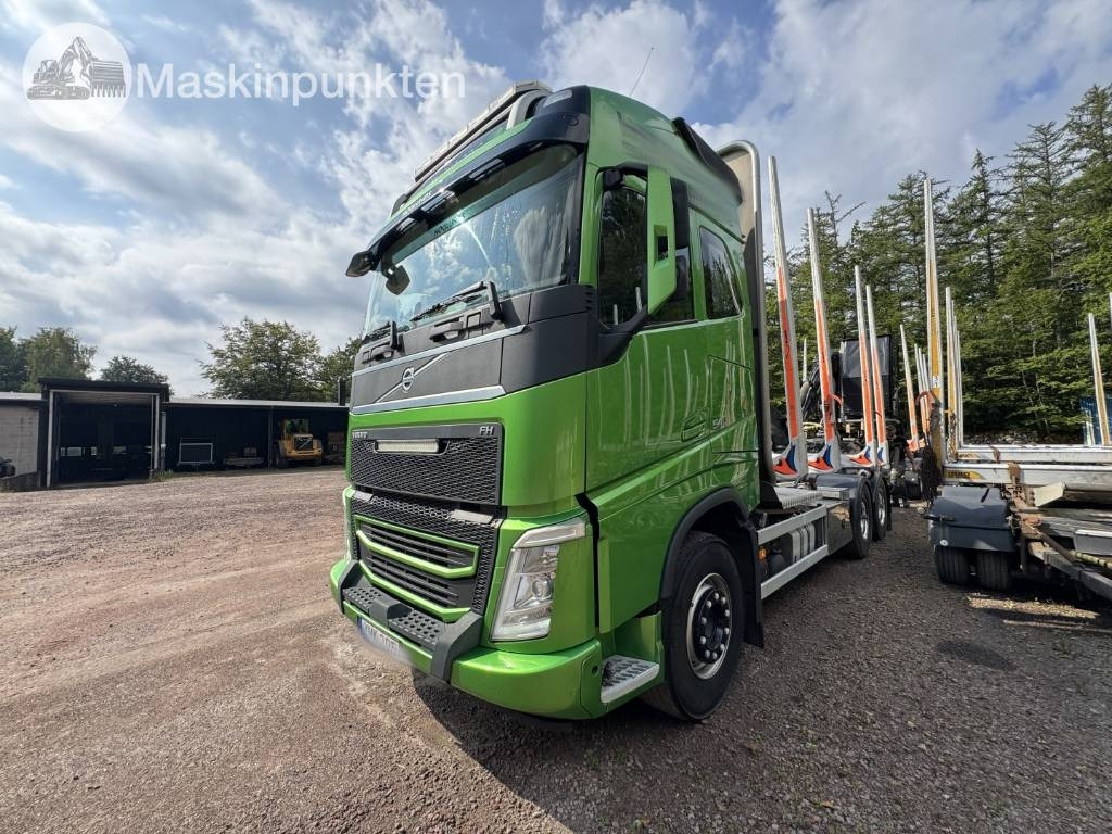 Volvo FH 16 550 - Tovornjak za prevoz lesa: slika 1 Volvo FH 16 550 - Tovornjak za prevoz lesa: slika 1