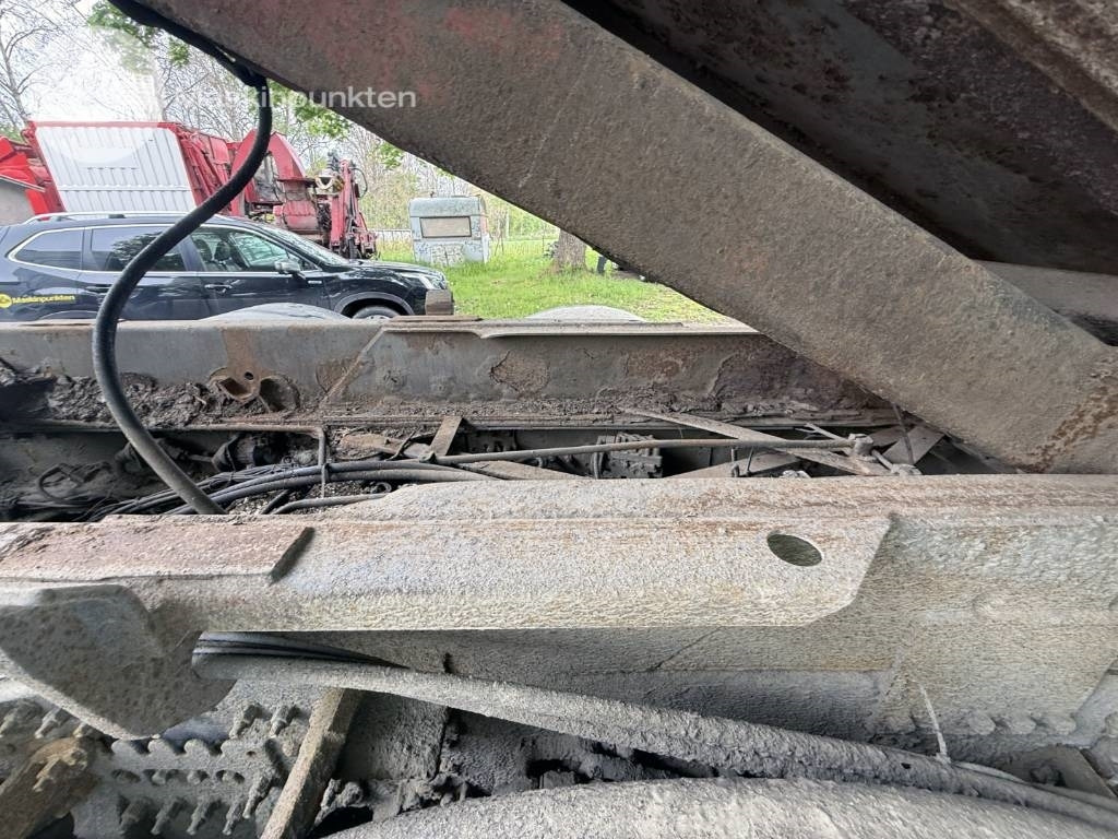 Kotalni prekucni tovornjak Volvo FH 16 660: slika 19