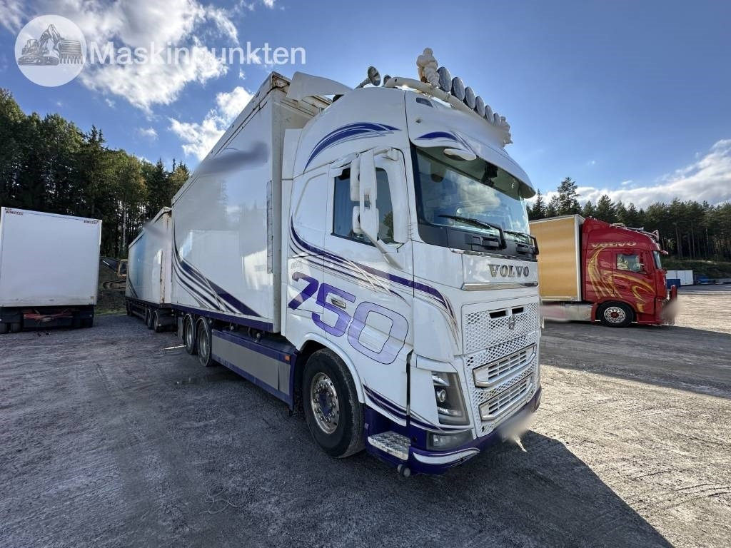 Volvo FH 16 750 - Tovornjak zabojnik: slika 4 Volvo FH 16 750 - Tovornjak zabojnik: slika 4
