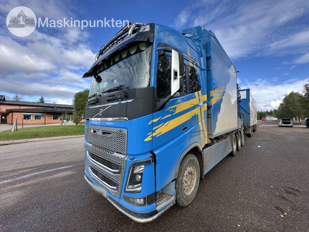Volvo FH 16 750 - Tovornjak za prevoz lesa: slika 2 Volvo FH 16 750 - Tovornjak za prevoz lesa: slika 2