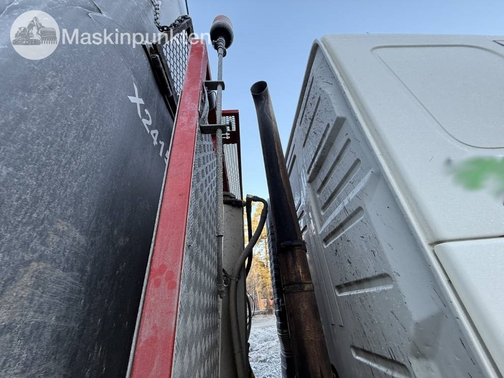 Kotalni prekucni tovornjak Volvo FH 8*4 Tridem lastväxlare: slika 31