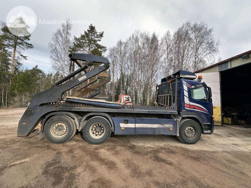 Volvo FM 12 420 LAXO Liftdumper + lastväxlare + flak - Komunalni tovornjak: slika 4 Volvo FM 12 420 LAXO Liftdumper + lastväxlare + flak - Komunalni tovornjak: slika 4